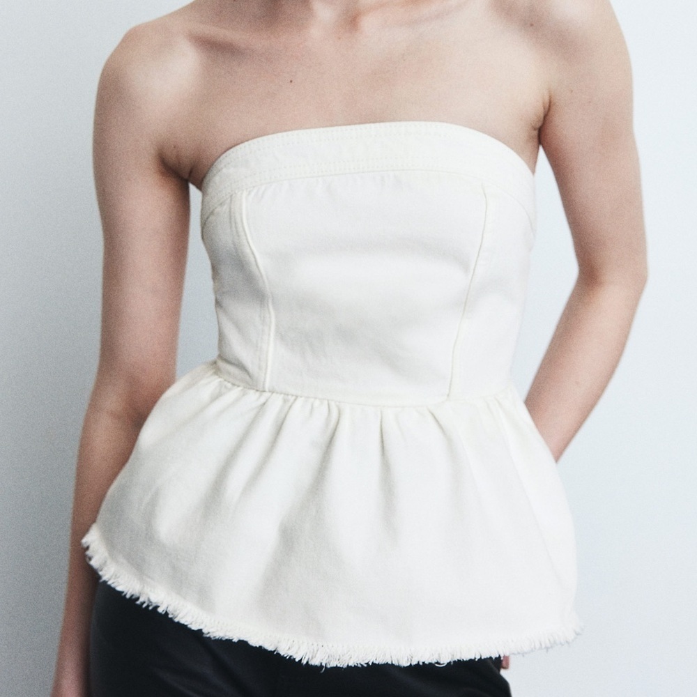 H&M Divided White Denim Sleeveless Bustier Top with Raw Hem Peplum Bottom